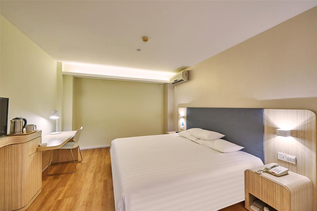 Hanting Express Changxing Island Phoenix Town 上海市 エクステリア 写真